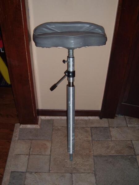 bass boat leaning post seat