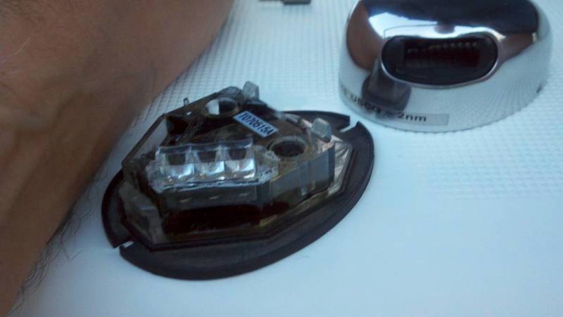 Replacement Nav Light - 08 Century 2001 sv - The Hull Truth - Boating and ... Replacement Nav Light - 08 Century 2001 sv - The Hull Truth - Boating and ...